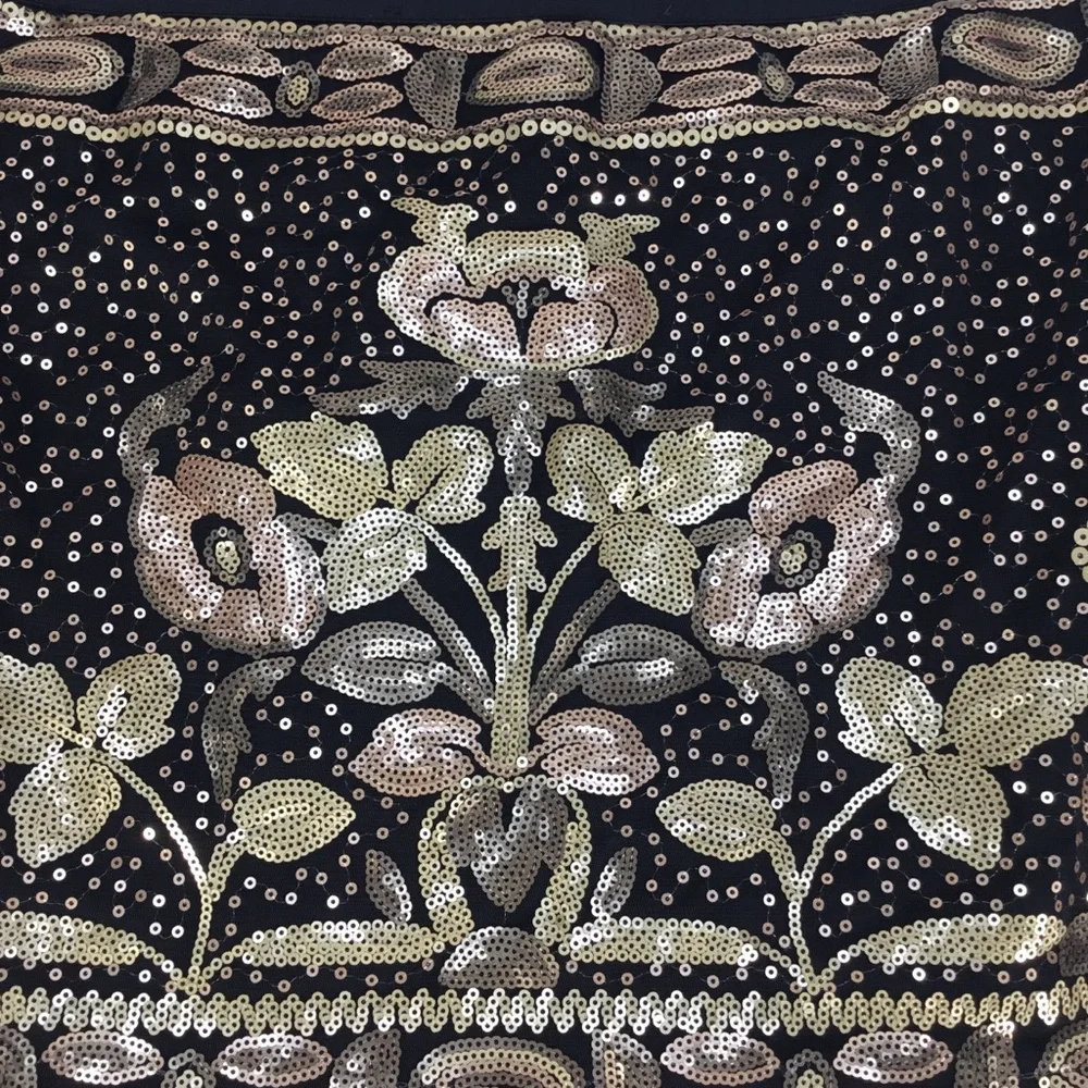 NWT Black‎ Mini Skirt Floral Gold Bronze Sequins Stretchy Size Medium